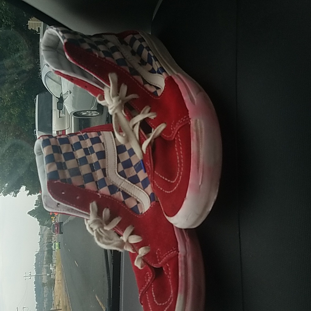 Checkered Sk8hi Vans